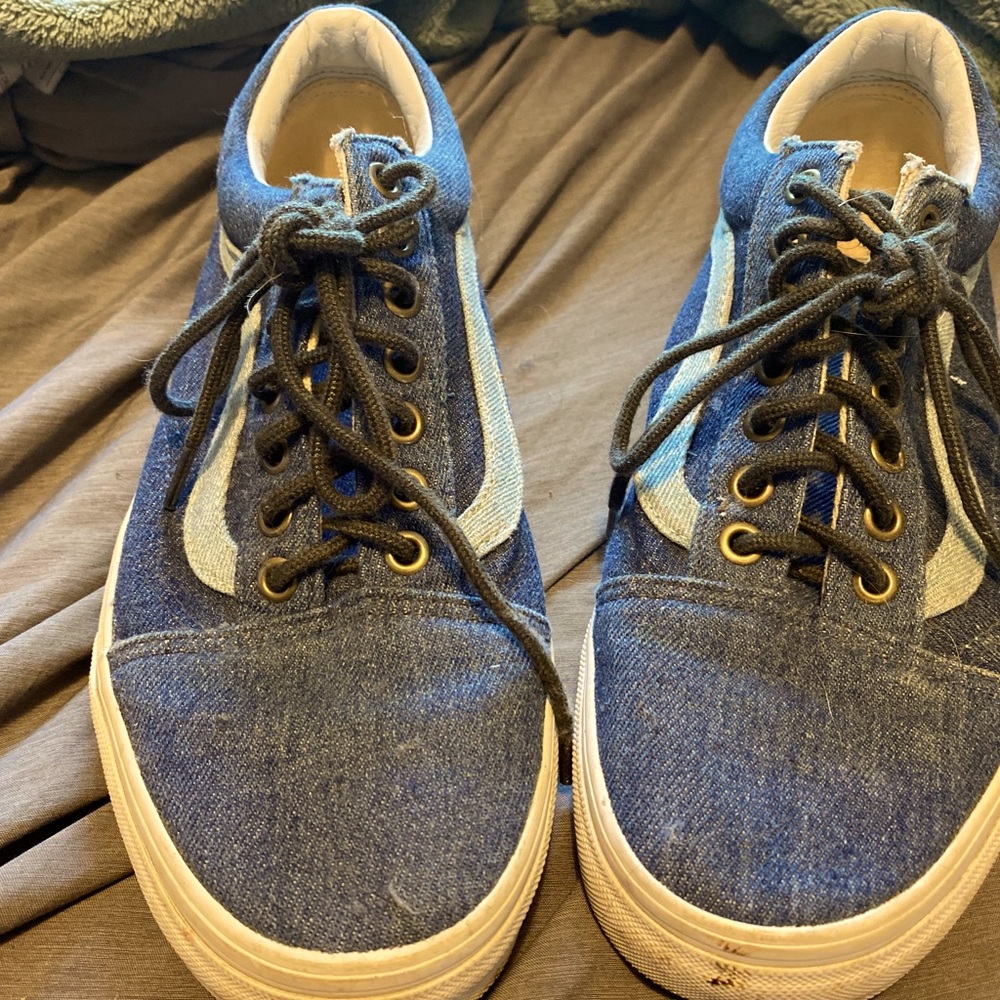Vans size 8